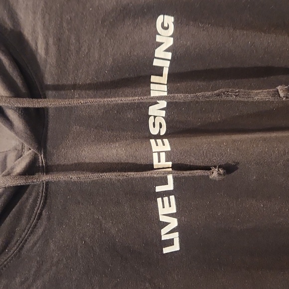 EUC Prince Royce Live Life Smiling Women's sz L Sweatshirt w/hoodie front pouch - Picture 2 of 5